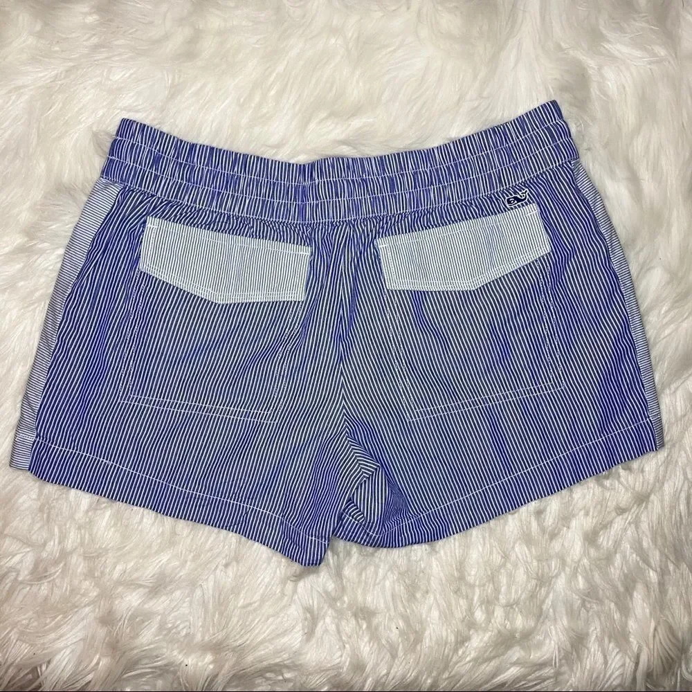 Vineyard Vines mix print shorts w drawstring waist